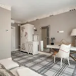 Aries & Hotel 5*