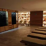 Hotel Aries & 5*