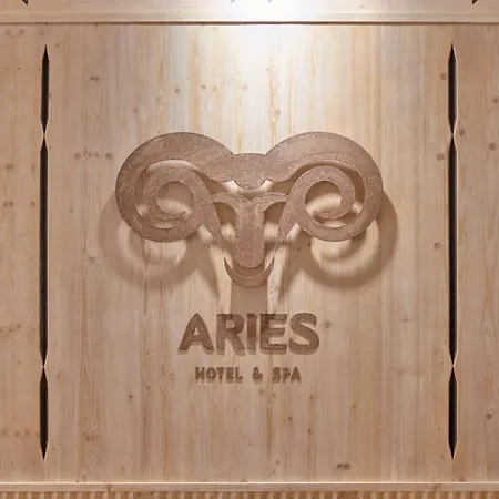 Aries & 5*