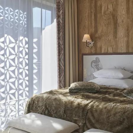 Aries & Hotel 5*