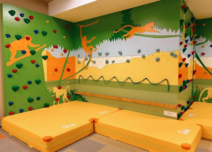 Aries & 5* שצ'צ'ירק